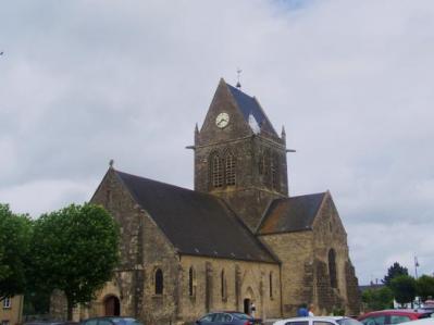 eglise de Sainte-Mère-Eglise-Normandie-DDay