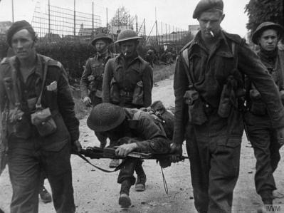 Commando N°4 Blessé ouistreham-6 juin 1944
