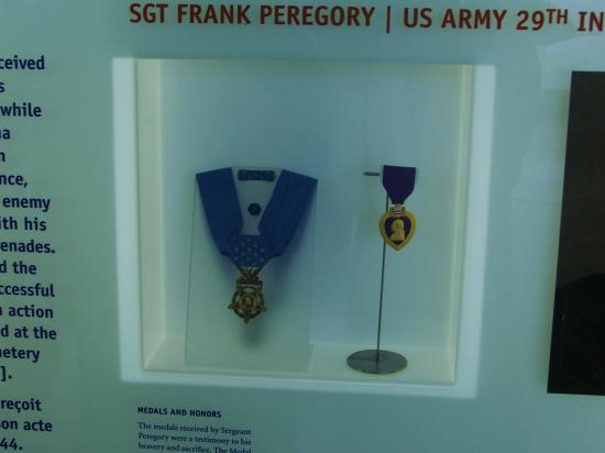 Médaille d'honneur et purple heart du sergent Franck Peregory