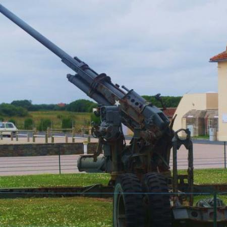 Canon antiaérien US du mémorial Utah beach