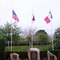 Ou se trouve ce monument placé devant le 