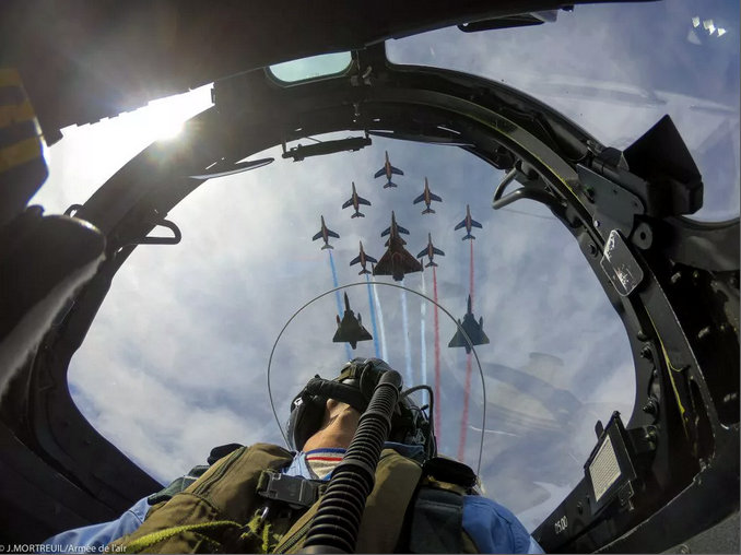 patrouille de france en juin 2019 en normandie