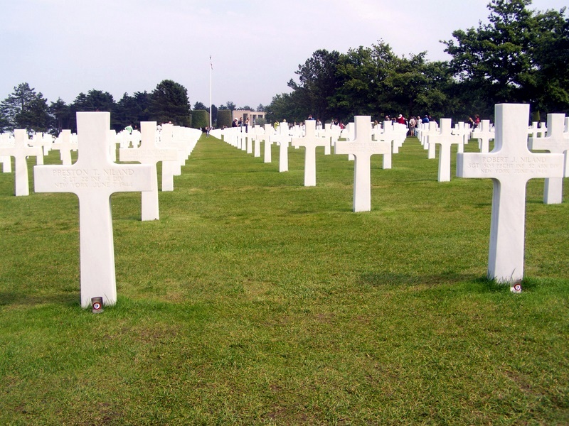 tombe frères Niland-colleville sur mer-normandie