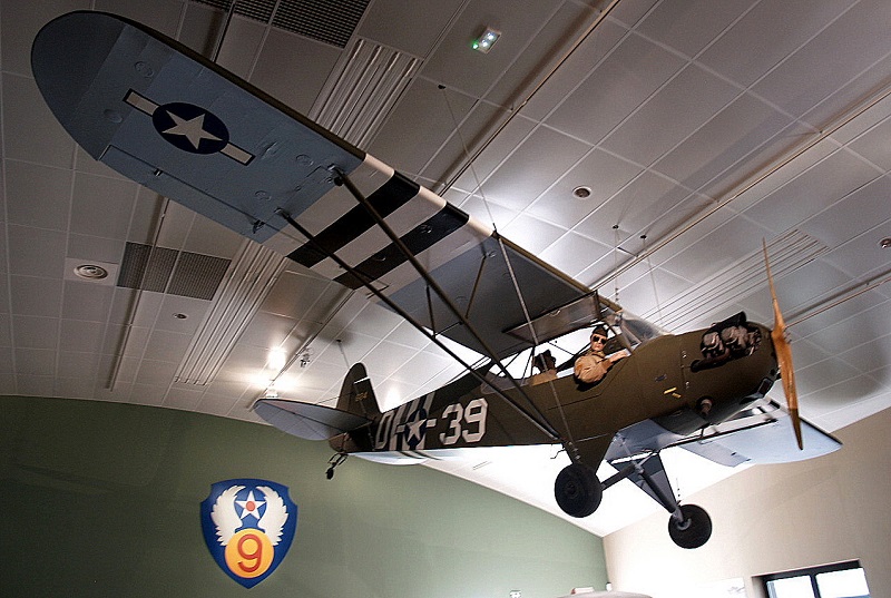 avion piper-musée airborne-normandie