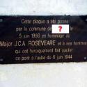 Cette plaque a été installée en souvenir d'un pont détruit par les hommes de la 6th Airborne. Auprès de quelle commune est-elle visible ?