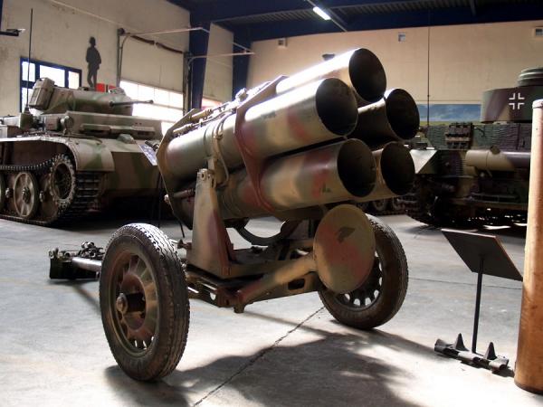 lance-roquettes-nebelwerfer