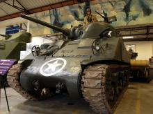 tank sherman-ww2-normandy 44