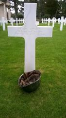tombe carl adams/colleville-sur-mer